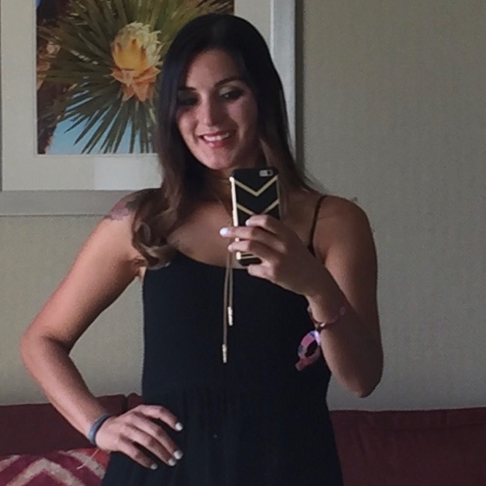 Meet your Posher, Vanessa